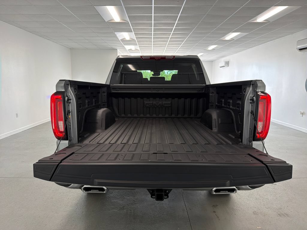 2026 GMC Sierra 1500 AT4 - Photo 8