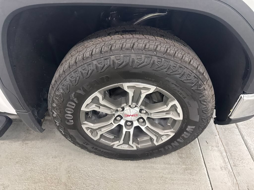 New 2026 GMC Sierra 1500 SLE Truck