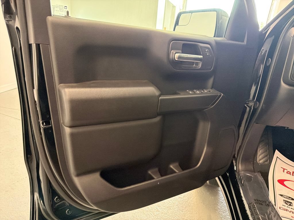 2026 GMC Sierra 1500 Pro - Photo 11