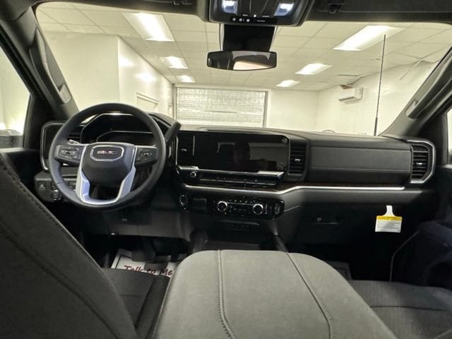 2026 GMC Sierra 3500 Chassis Cab SLE - Photo 13