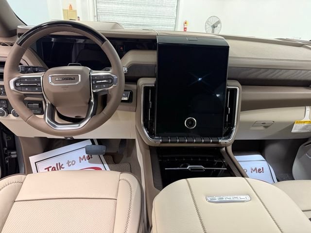 2026 GMC Yukon Denali - Photo 18