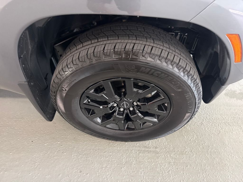 New 2026 Nissan Frontier SV Truck Crew Cab
