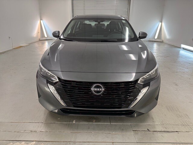 2025 Nissan Sentra S photo 2