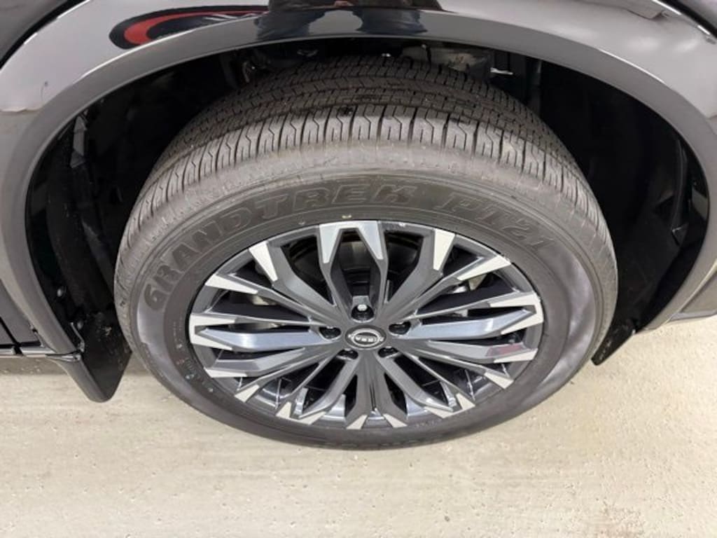 New 2026 Nissan Rogue Platinum SUV