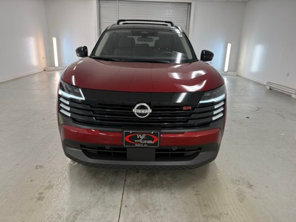 New 2025 Nissan Kicks SR SUV