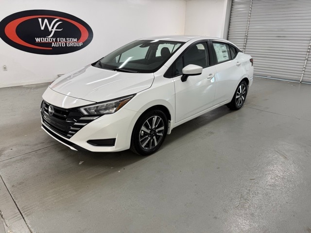 2025 Nissan Versa Sedan SV