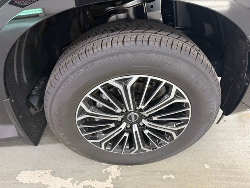 New 2025 Nissan Armada Platinum SUV