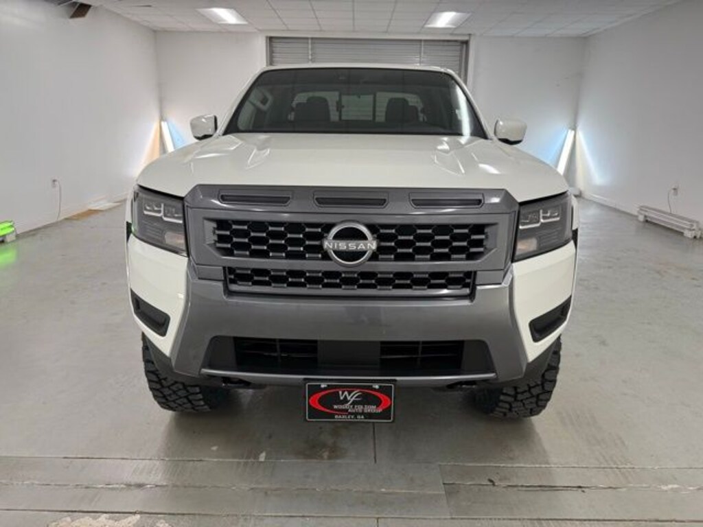 New 2026 Nissan Frontier SV Truck Crew Cab