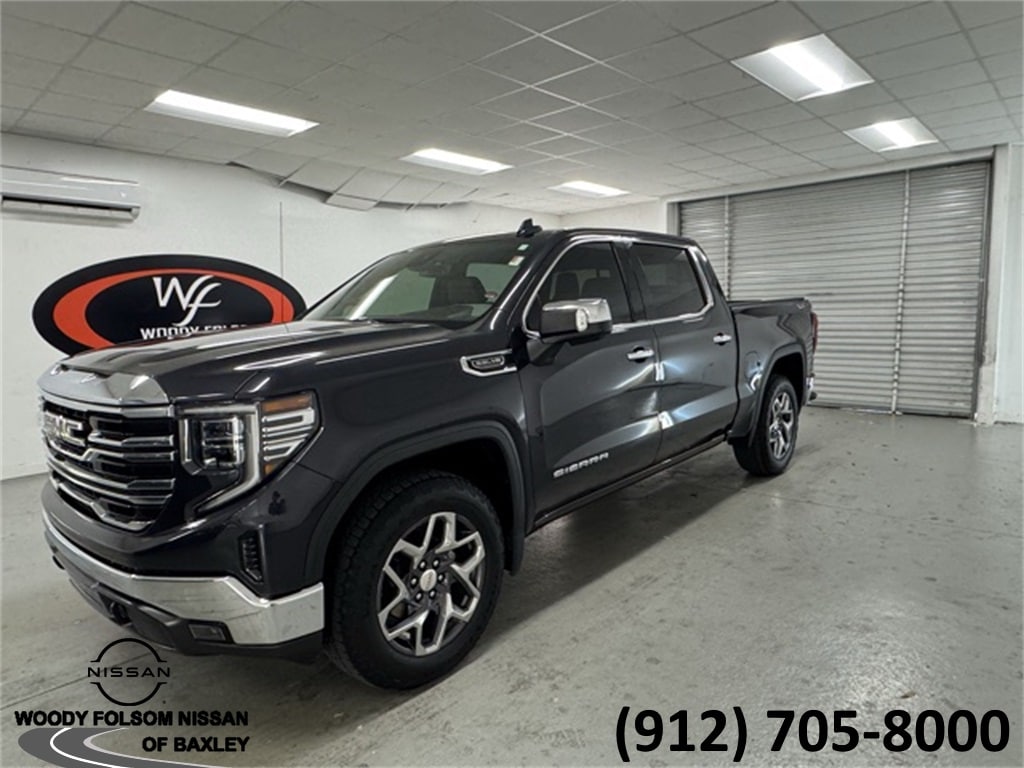 2023 GMC Sierra 1500 SLT's photo