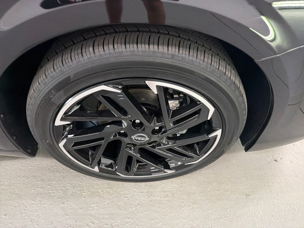 New 2026 Nissan Sentra SR Sedan