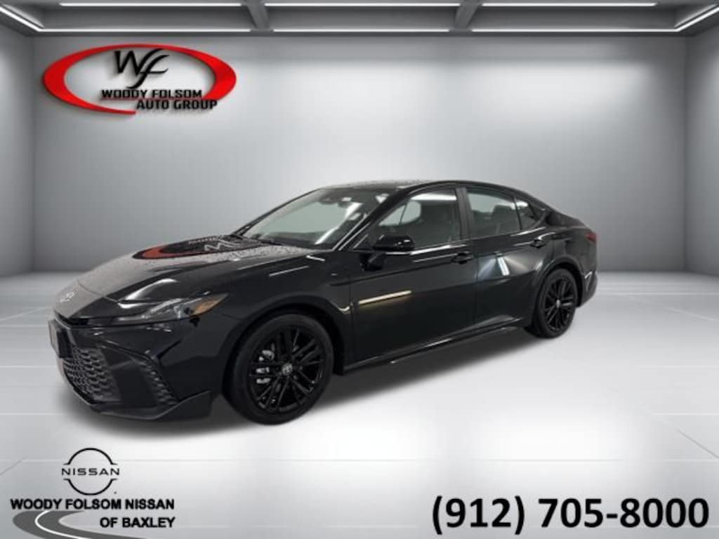 Used 2026 Toyota Camry SE Sedan