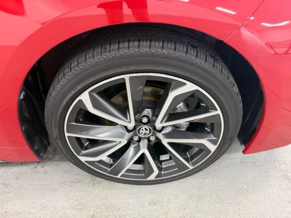 Used 2021 Toyota Corolla SE Sedan