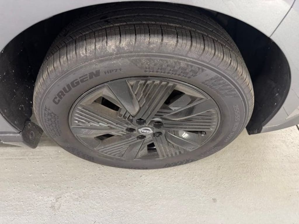 New 2025 Nissan Murano SV SUV