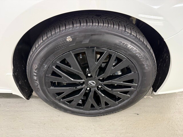 2025 Nissan Altima SV Special Edition photo 4