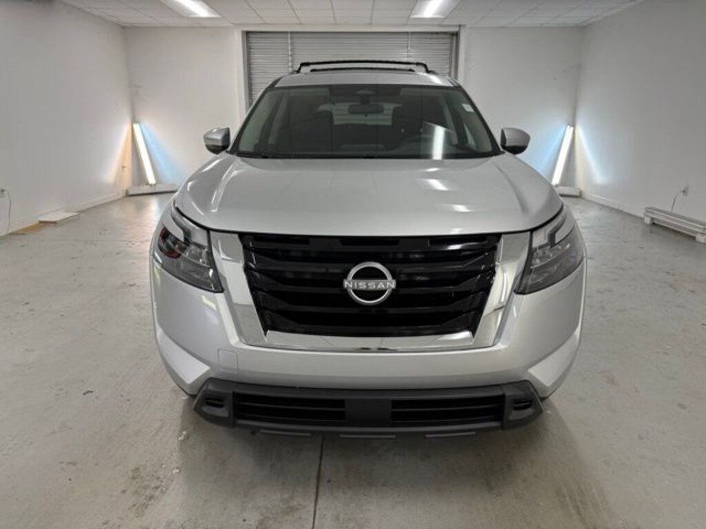 New 2025 Nissan Pathfinder SV SUV