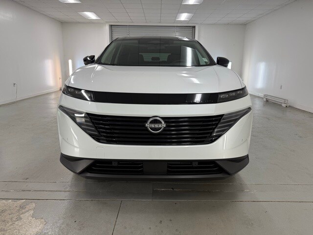 2025 Nissan Murano SL photo 2