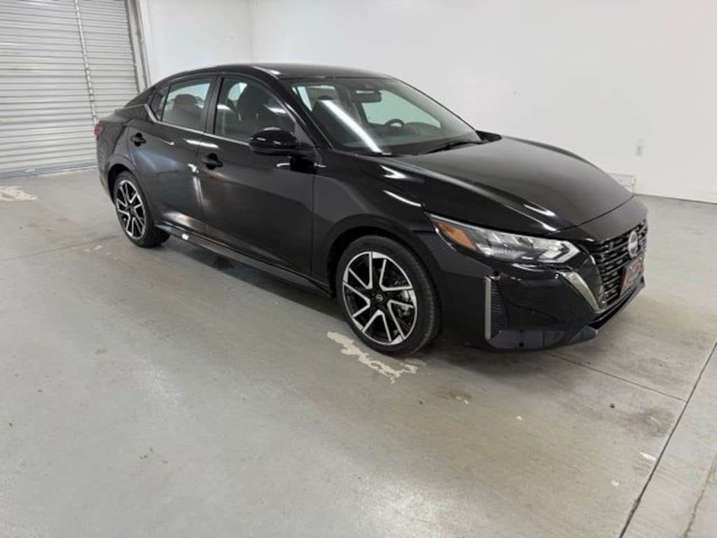 New 2025 Nissan Sentra SR Sedan