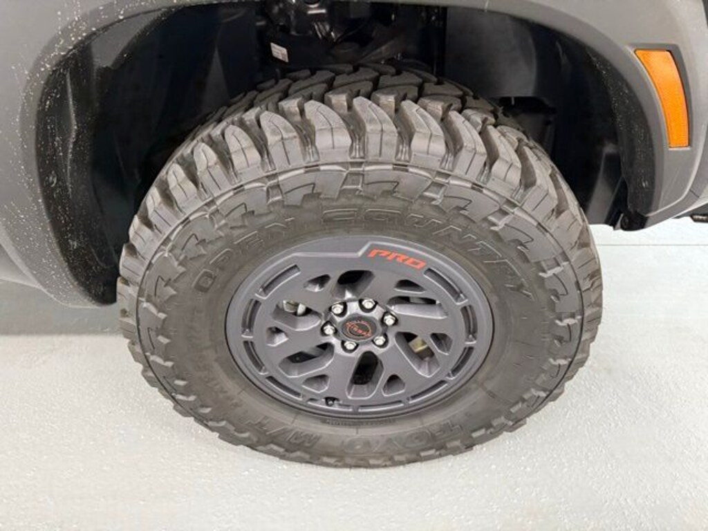 New 2025 Nissan Frontier PRO-4X Truck Crew Cab