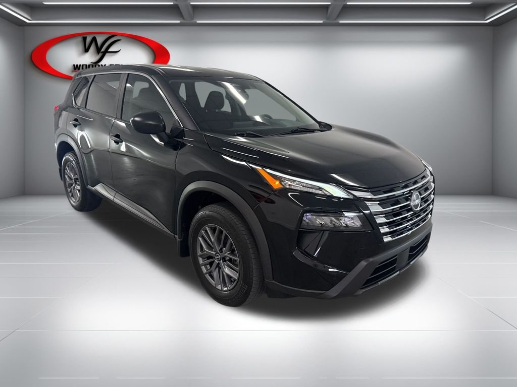 Used 2024 Nissan Rogue S SUV