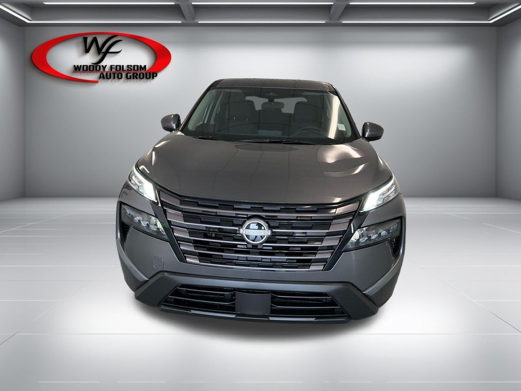 New 2026 Nissan Rogue SV SUV