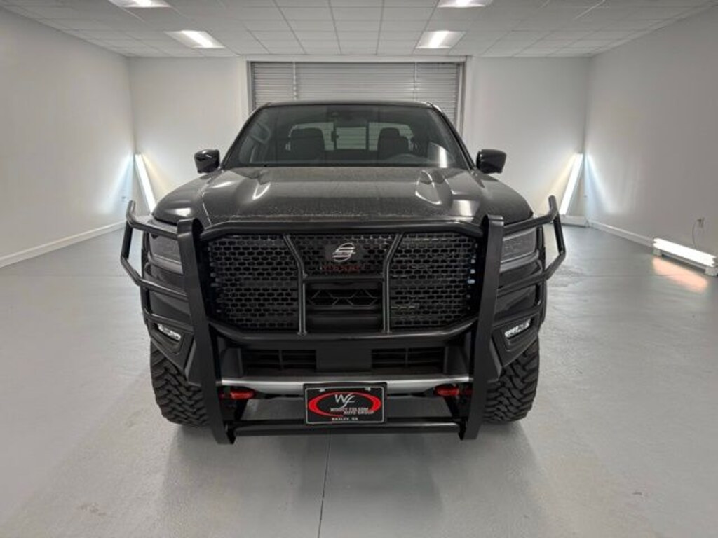 New 2025 Nissan Frontier PRO-4X Truck Crew Cab