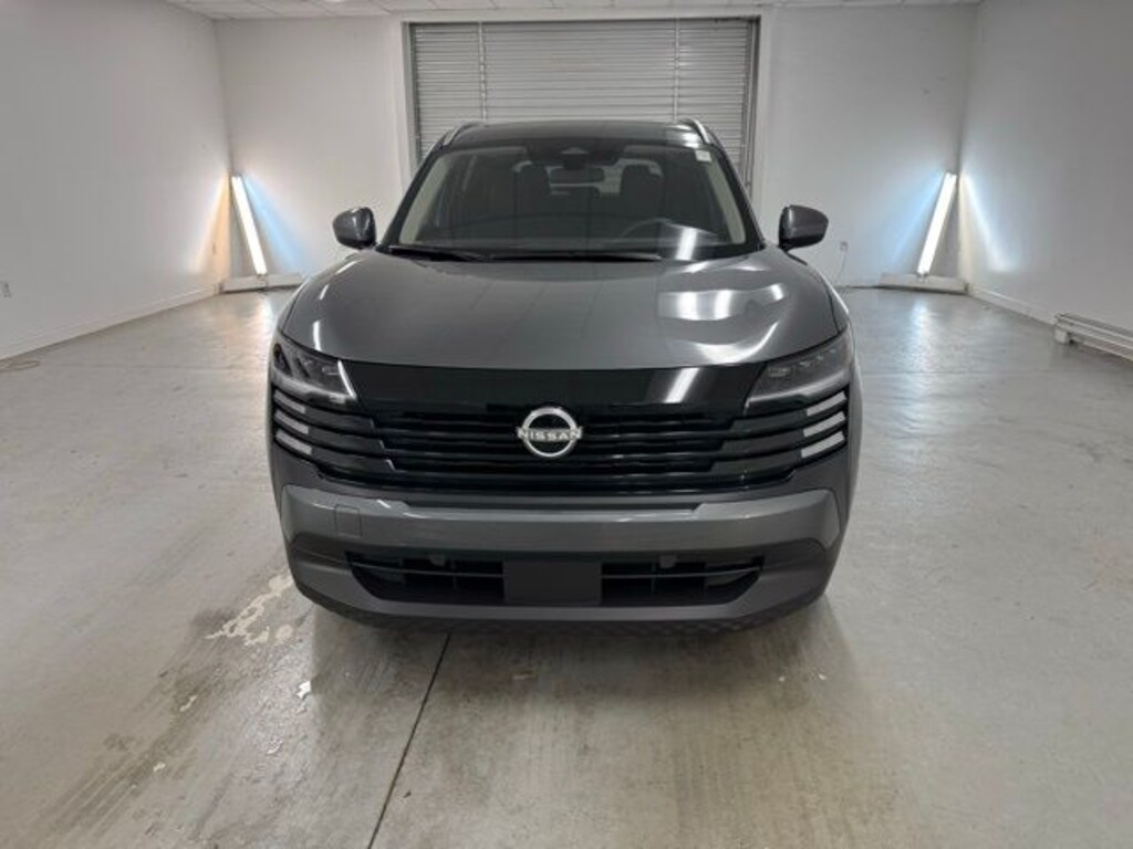 New 2025 Nissan Kicks SV SUV