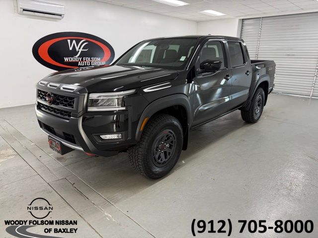 2025 Nissan Frontier PRO-4X's photo