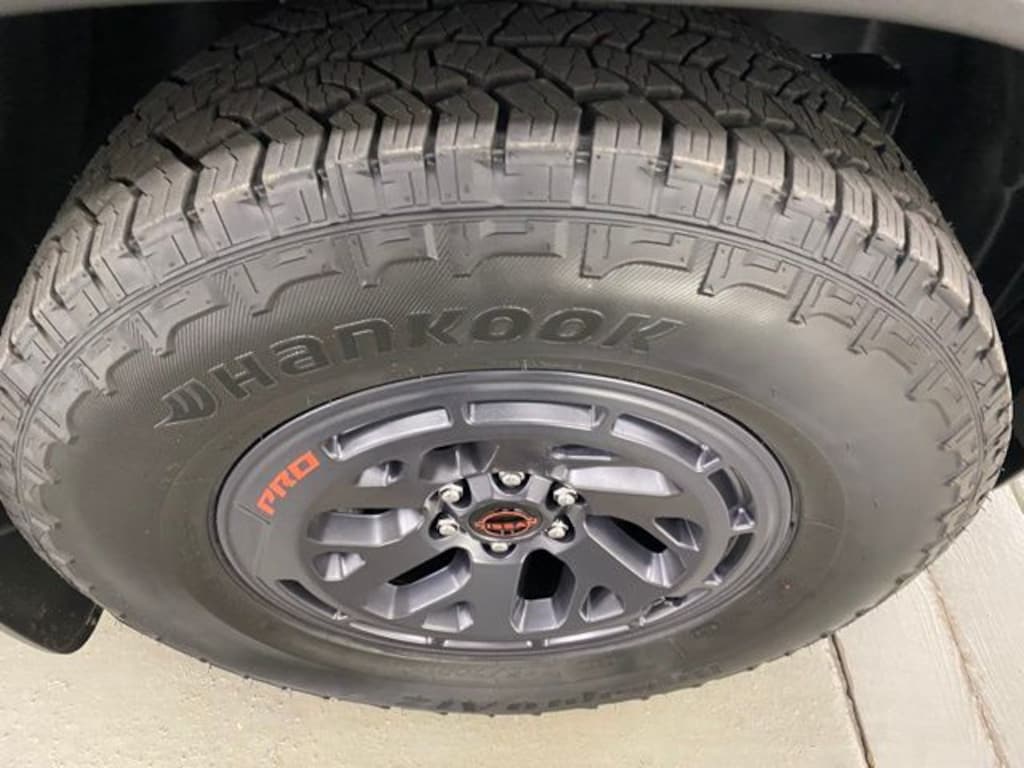 New 2025 Nissan Frontier PRO-X Truck Crew Cab