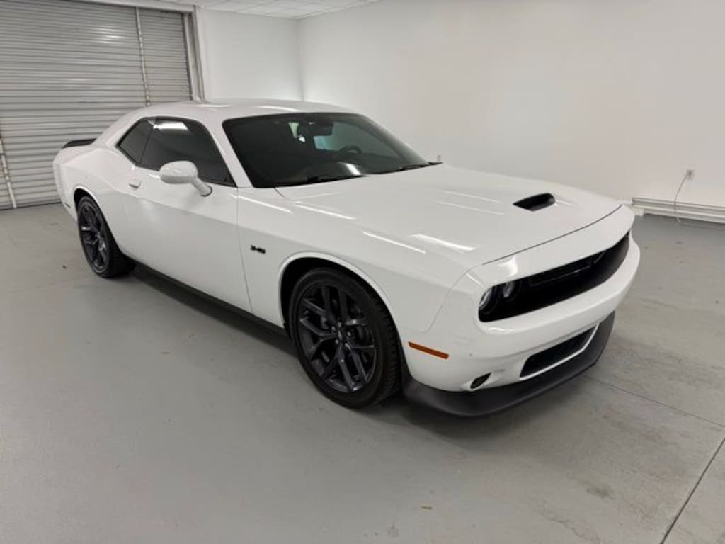 Used 2023 Dodge Challenger R/T Coupe