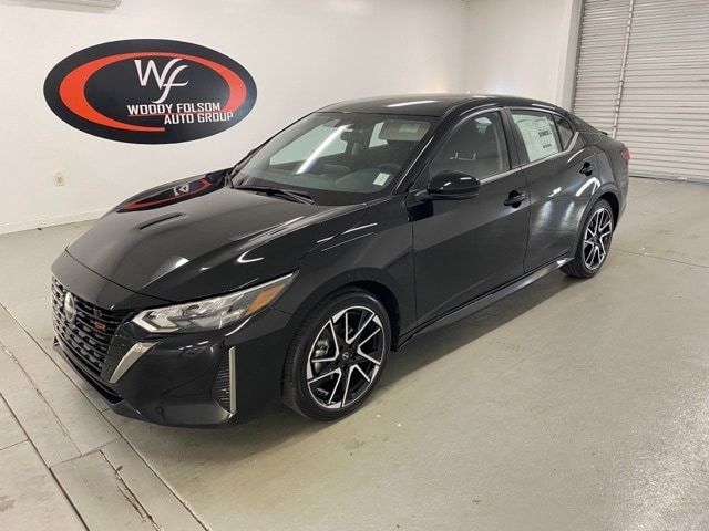 2025 Nissan Sentra SR's photo