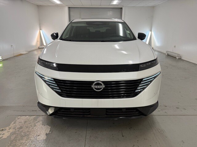 2025 Nissan Murano Platinum photo 2