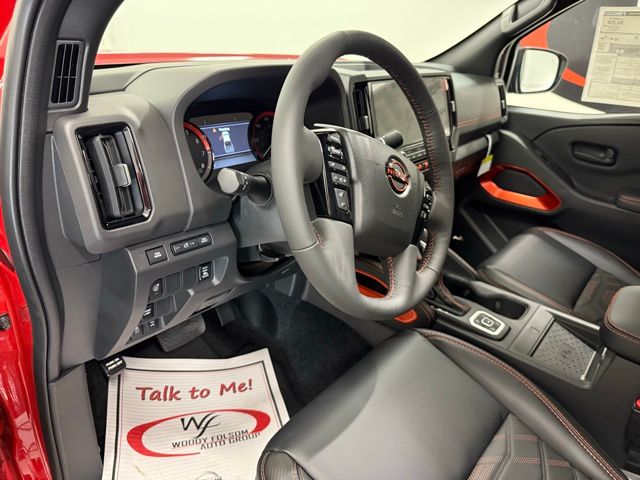2026 Nissan Frontier PRO-4X - Photo 9