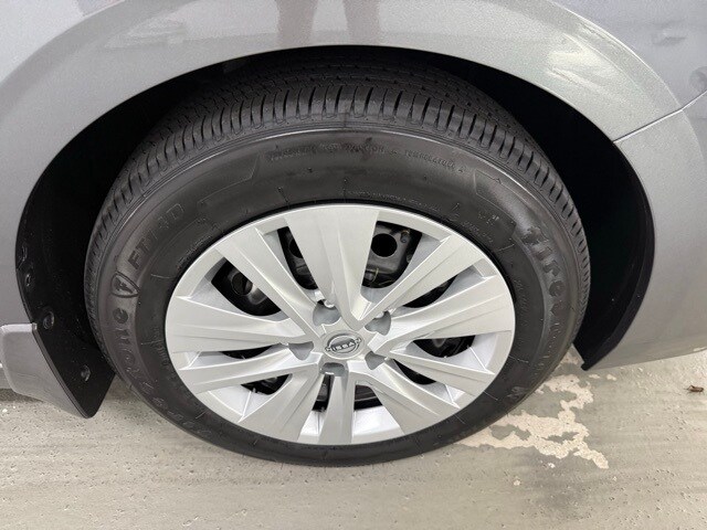 2025 Nissan Sentra S photo 4