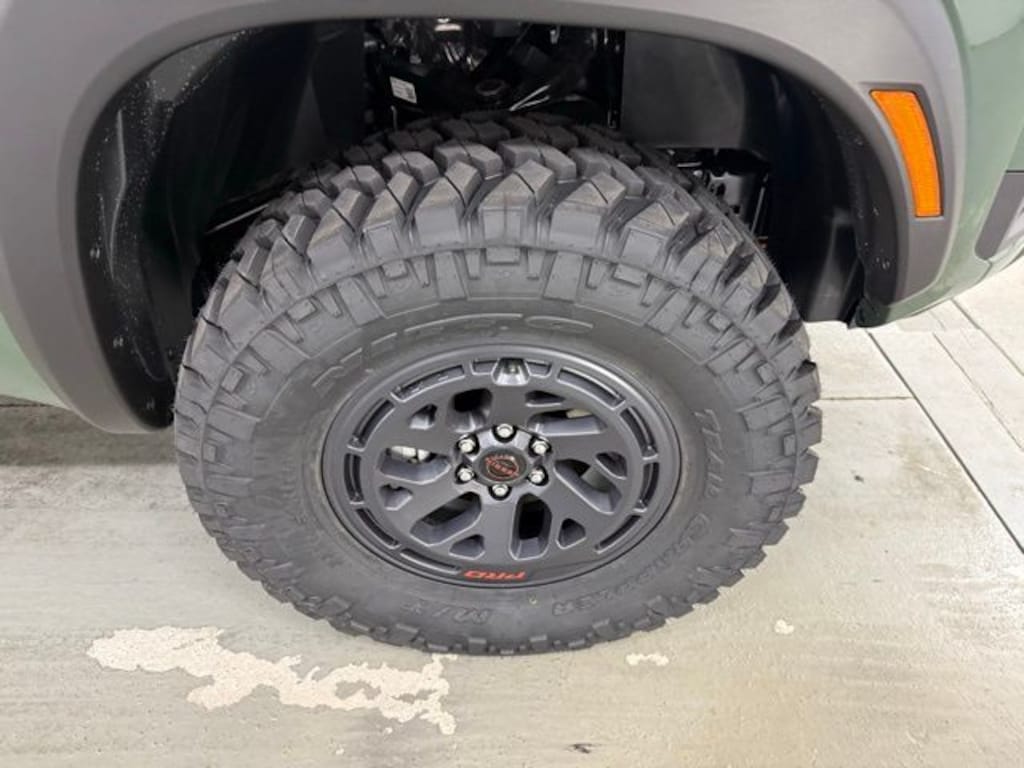 New 2025 Nissan Frontier PRO-4X Truck Crew Cab