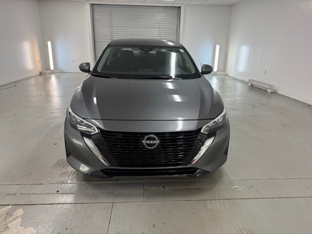 2025 Nissan Sentra S photo 2