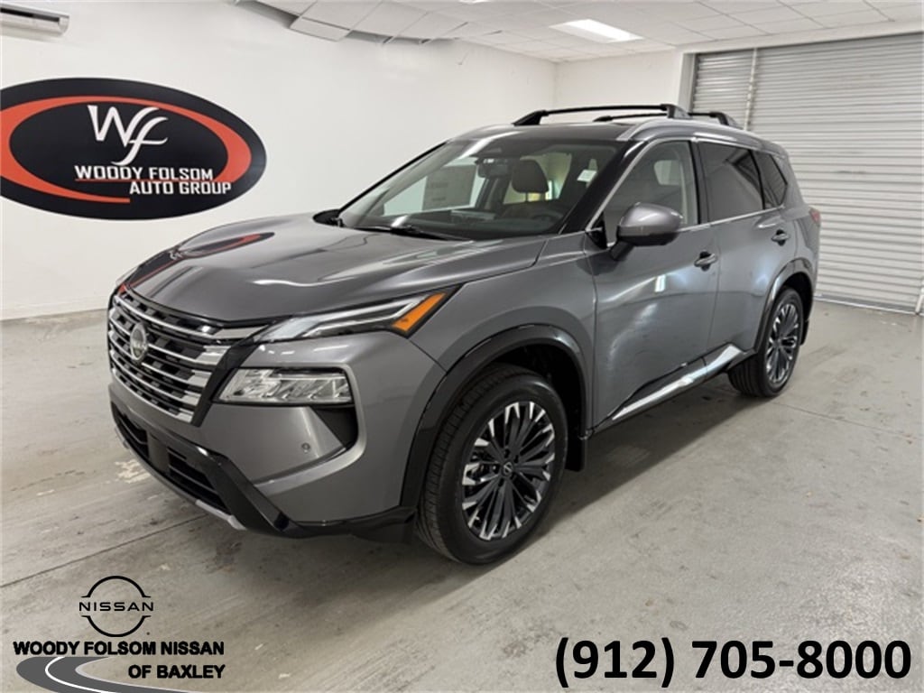 2026 Nissan Rogue Platinum's photo