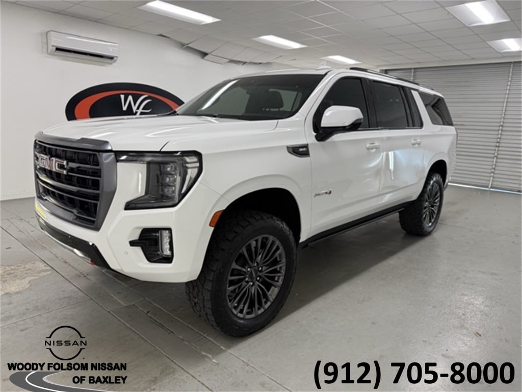 2023 GMC Yukon XL AT4's photo