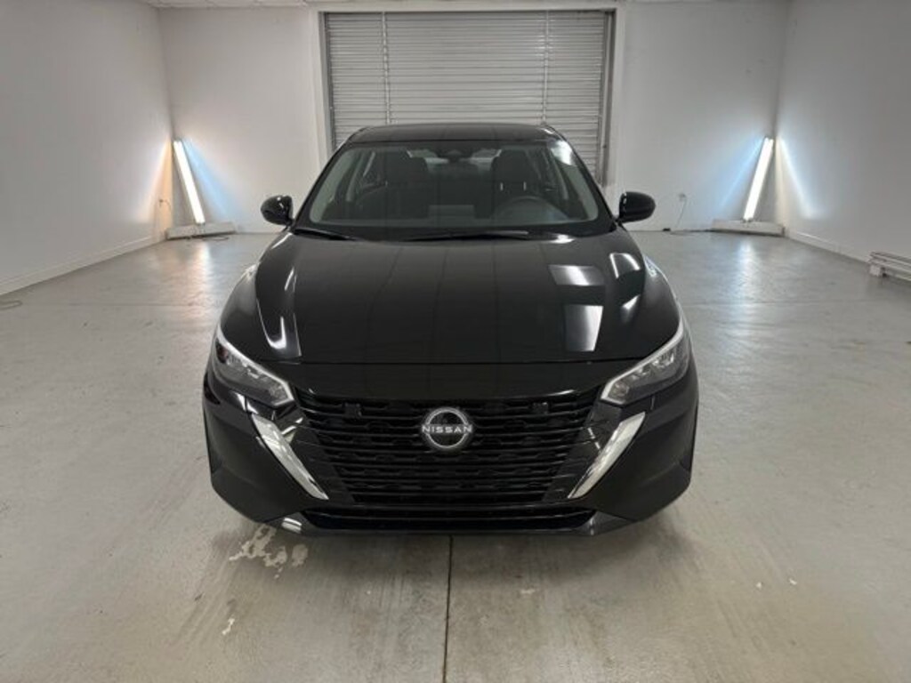 New 2025 Nissan Sentra SV Sedan