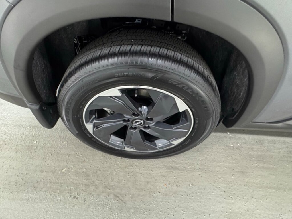 New 2026 Nissan Rogue SV SUV