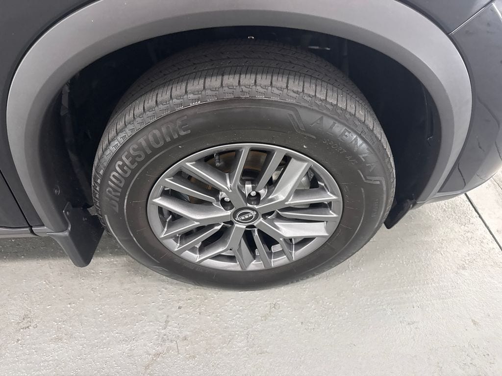 Used 2024 Nissan Rogue S SUV