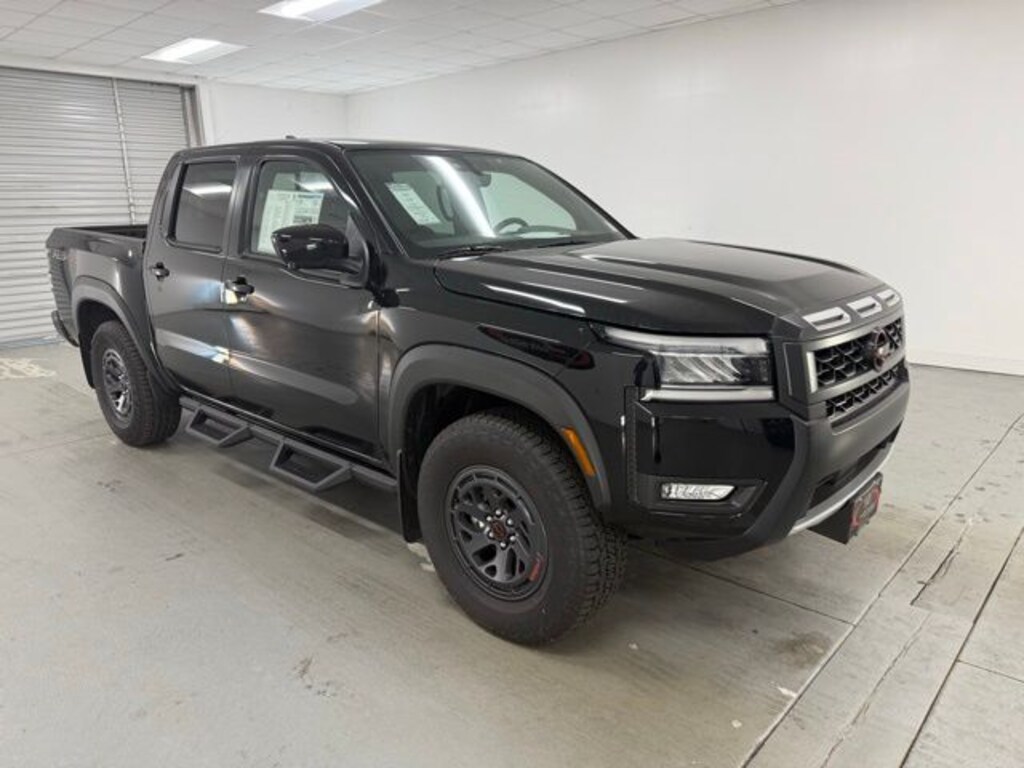 New 2025 Nissan Frontier PRO-4X Truck Crew Cab