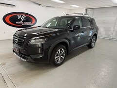 2025 Nissan Pathfinder SL SUV