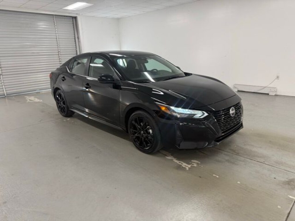 New 2025 Nissan Sentra SR Sedan