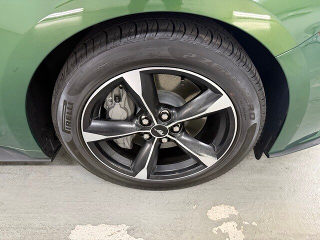 2022 Ford Mustang GT photo 4