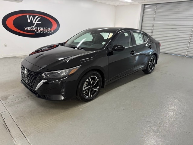 2025 Nissan Sentra SV's photo