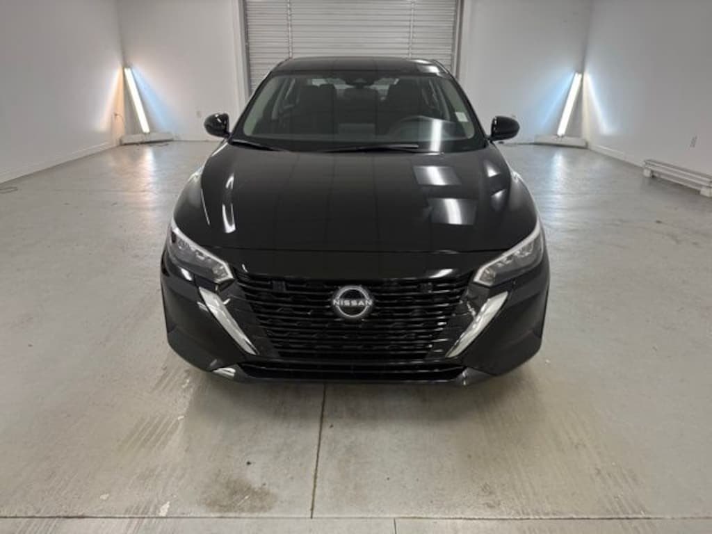 New 2025 Nissan Sentra SV Sedan