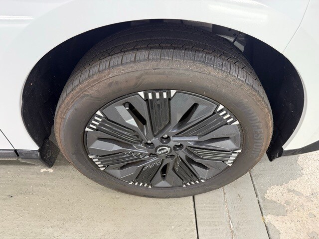 2025 Nissan Murano Platinum photo 4