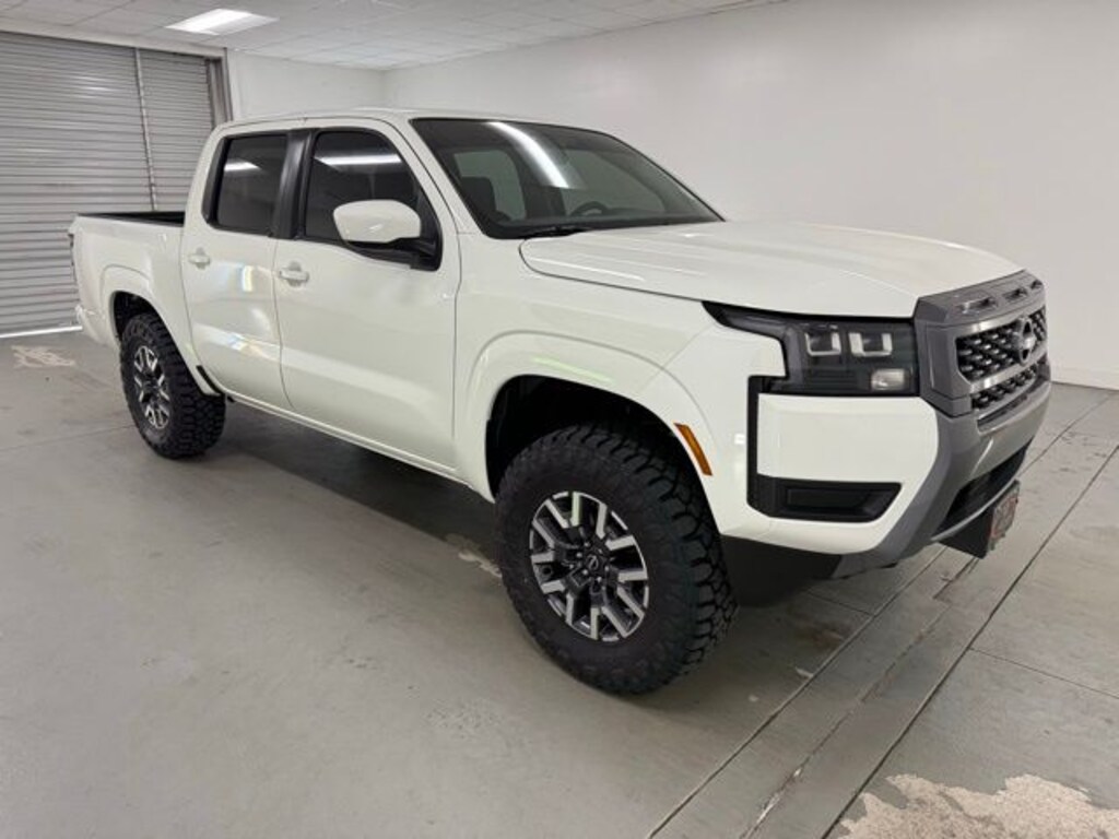 New 2026 Nissan Frontier SV Truck Crew Cab