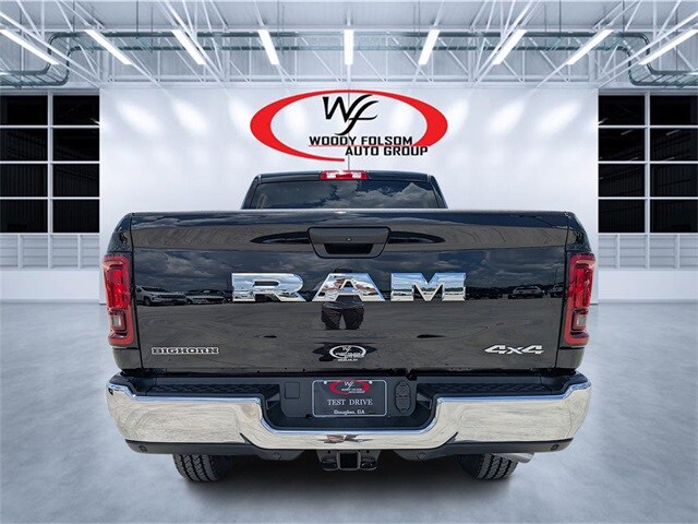2025 Ram 2500 Big Horn photo 4