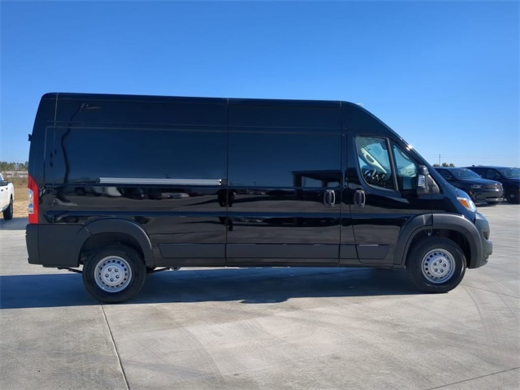 New 2025 Ram ProMaster PROMASTER 2500 TRADESMAN CARGO VAN HIGH ROOF 159' Cargo Van